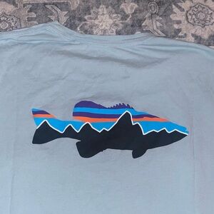 Patagonia fish logo t shirt